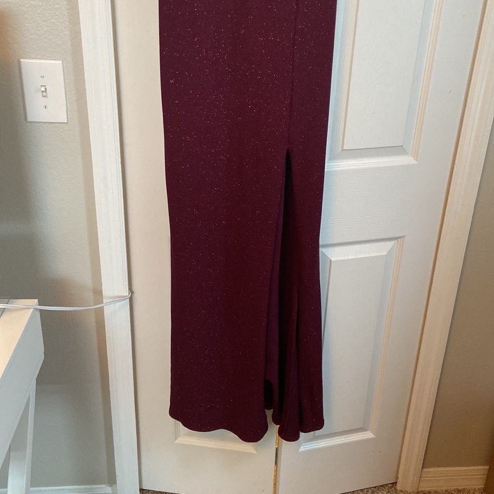 City Triangles Size 11 Burgundy Glitter Gown w/ Slit, Dual Straps, Rhinestones - Picture 4 of 10